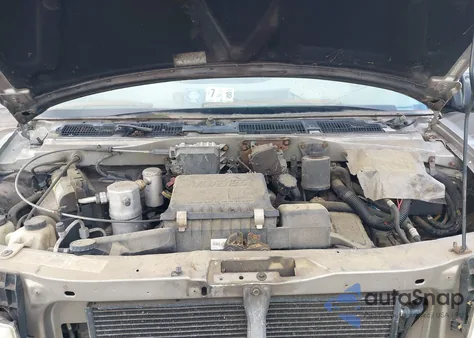 2001 Chevrolet Astro Ls from USA, damaged, VIN 1GNDM19W11B157729